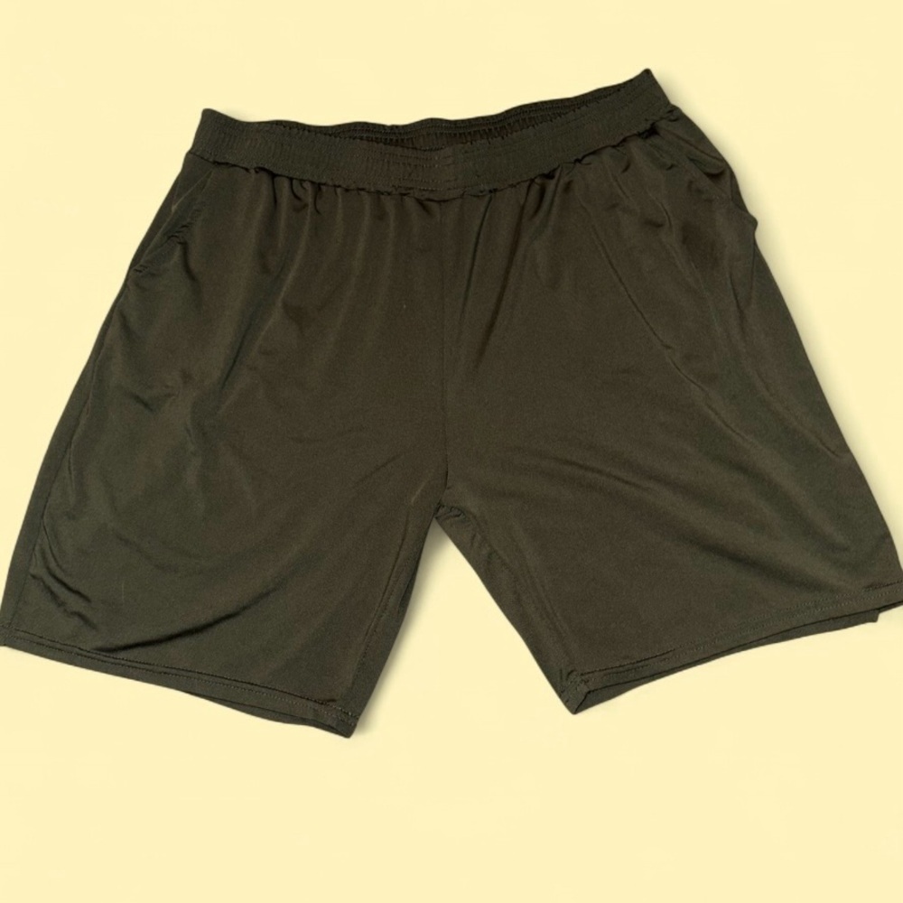Real Essentials Men’s DRY-FIT 7" WORKOUT SHORTS - Size XL - Picture 6 of 8
